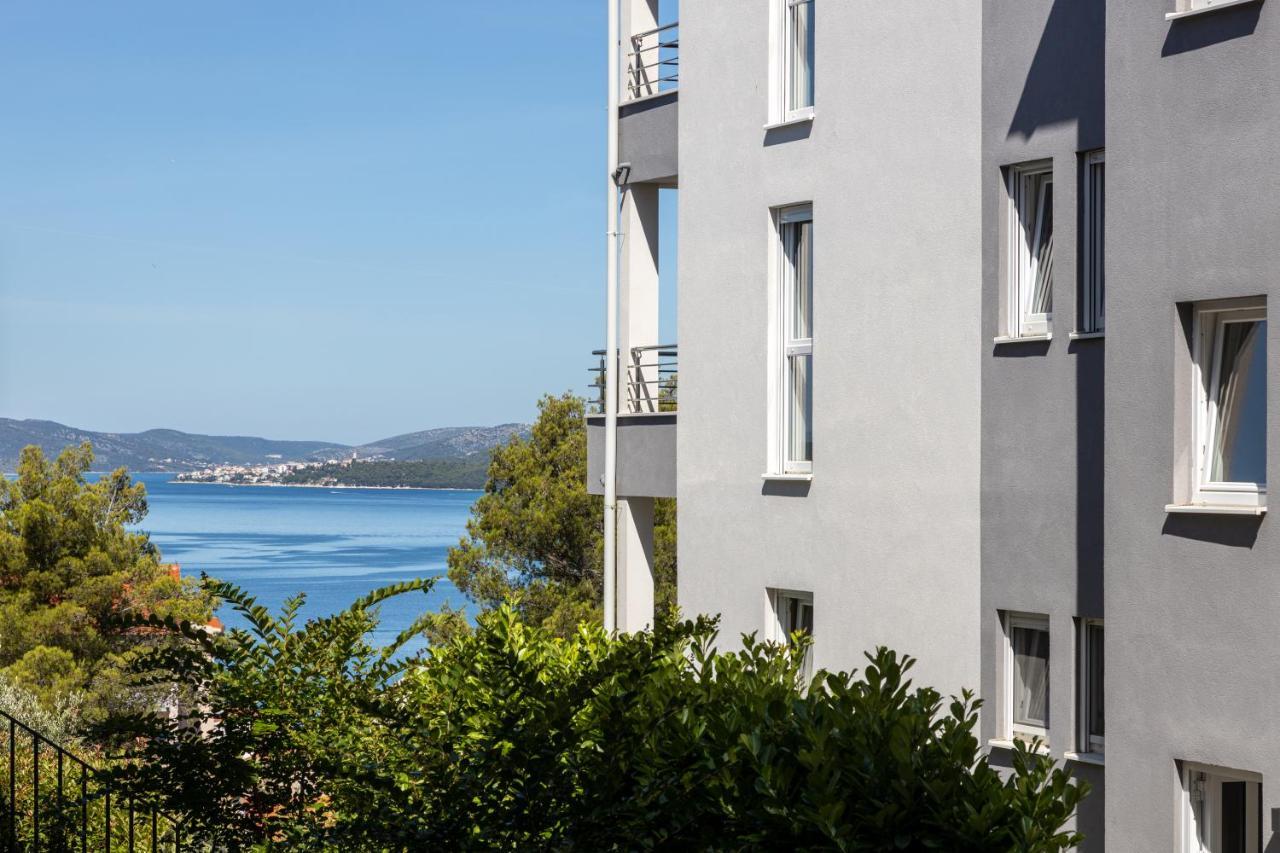 Villa Palavra Trogir Buitenkant foto