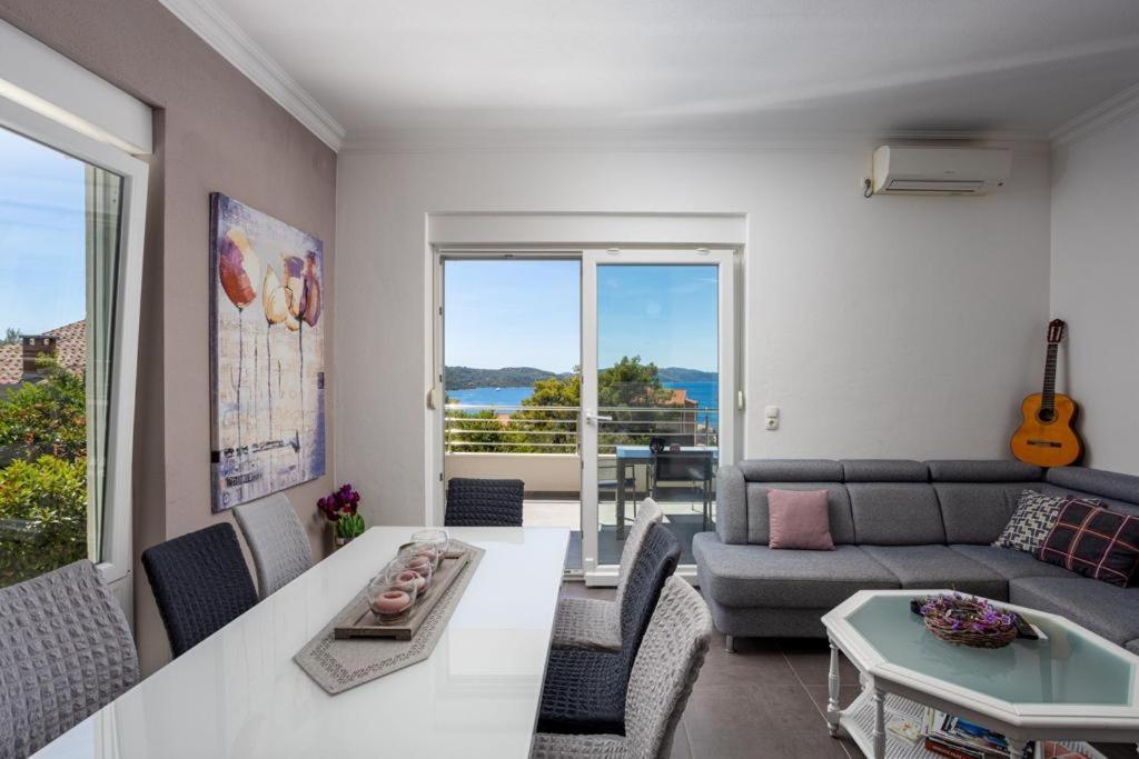 Villa Palavra Trogir Buitenkant foto